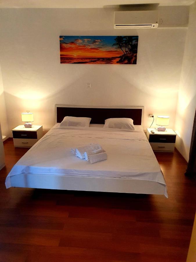 Apartmani Desnica Kruševo المظهر الخارجي الصورة