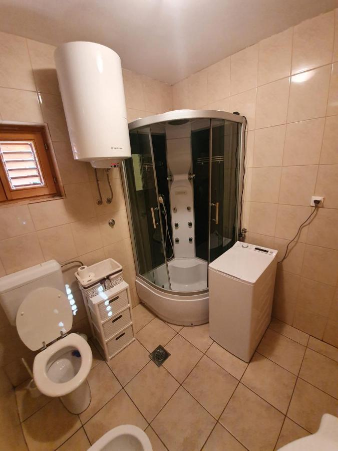 Apartmani Desnica Kruševo المظهر الخارجي الصورة